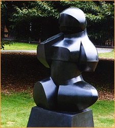 sculpture at newport art museum
