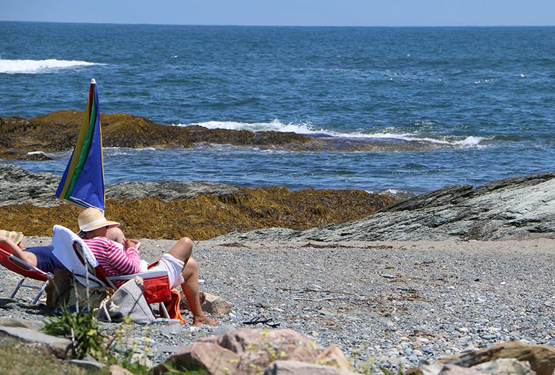 relaxing on ten mile drive newport ri