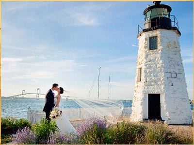 newport harbor island wedding venue on goat island